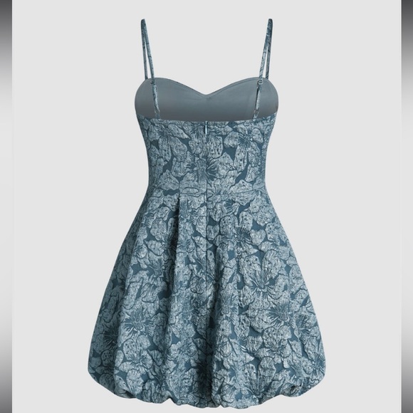 New FLORAL JACQUARD SLEEVELESS MINI DRESS Size Medium on blue - Picture 6 of 11
